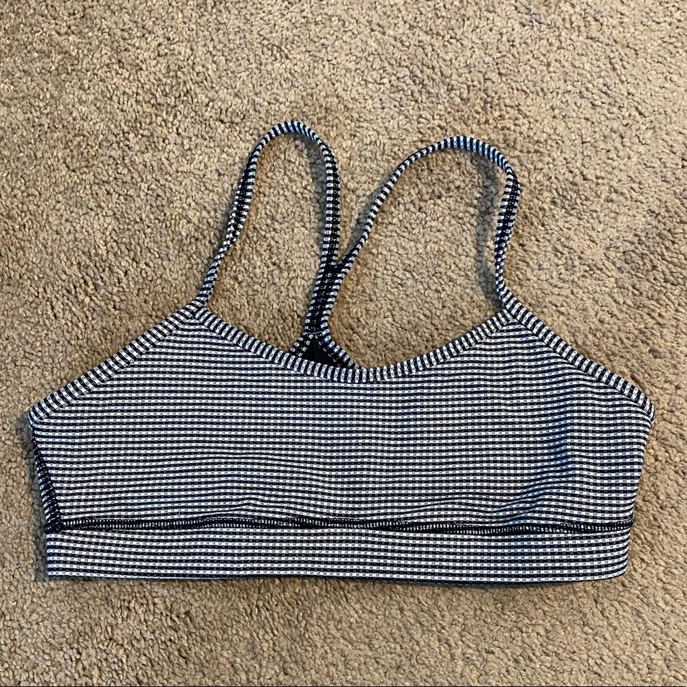 Lululemon Flow Y Bra